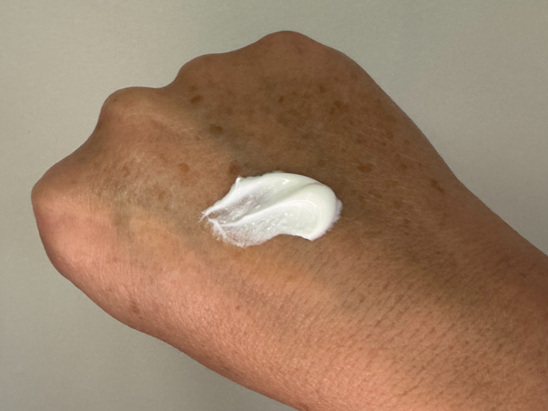 Best anti-aging creams IndyBest Olay regenerist SPF30 day cream